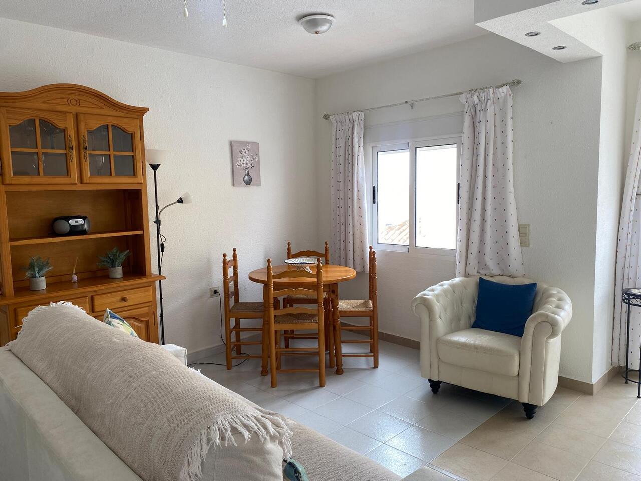 F2048: Apartment for sale in Villamartin