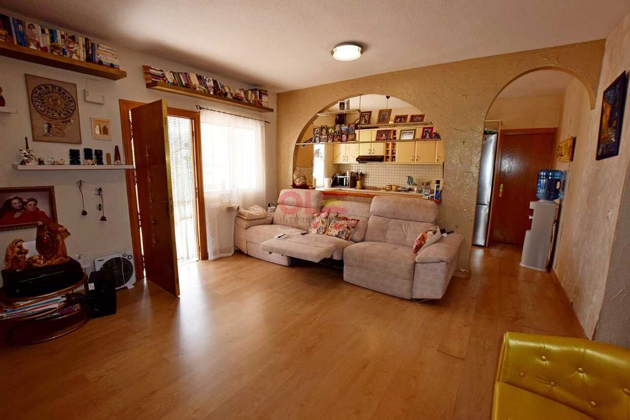F1156: Villa for sale in Cabo Roig